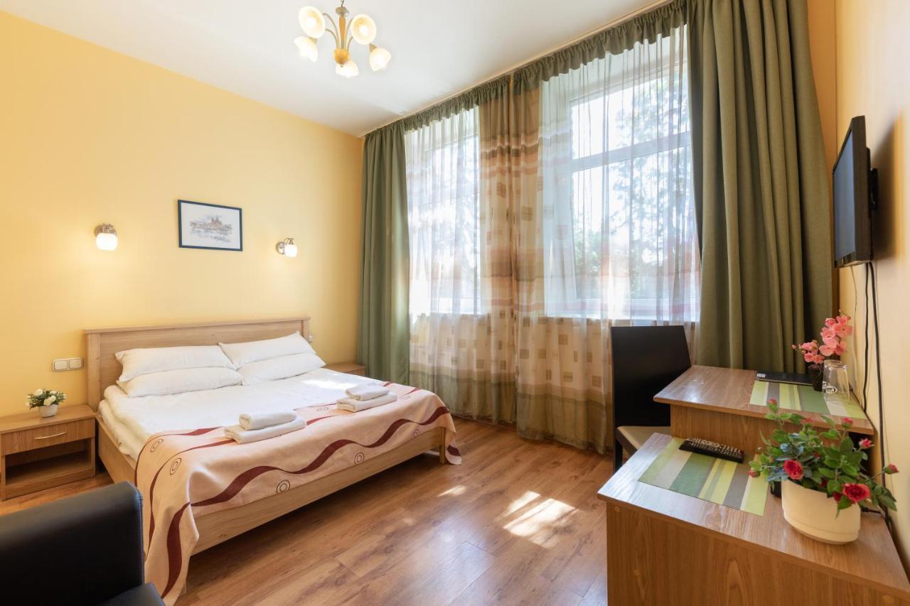 Spare Hotel And Bowling ريغا المظهر الخارجي الصورة